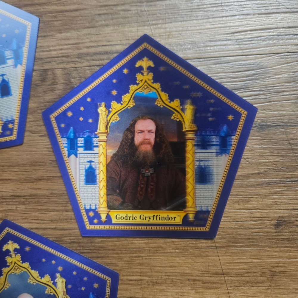 Harry Potter Chocolate Frog Tin w/ 5 Lenticular Wizard Cards Universal Studios - Picture 2 of 8